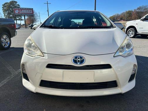 2013 Toyota Prius c One