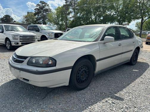 White 2003 Chevrolet Impala Base