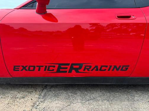 Torred 2010 Dodge Challenger SRT8