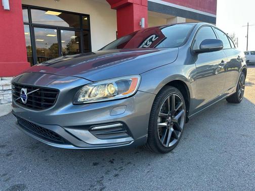 2017 Volvo S60 T5 Dynamic