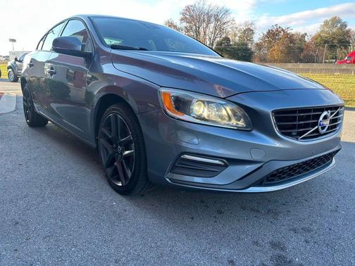 2017 Volvo S60 T5 Dynamic