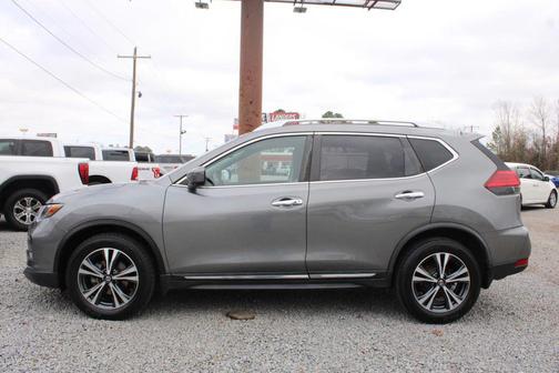 2017 Nissan Rogue SL