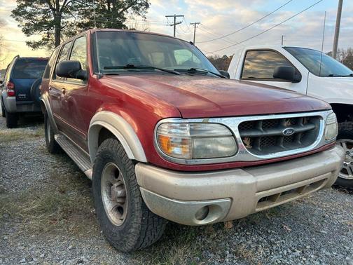 1999 Ford Explorer 