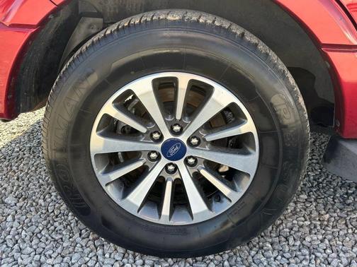 2017 Ford Expedition XLT