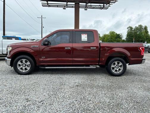Maroon 2015 Ford F-150 XLT