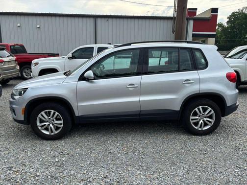 Reflex Silver Metallic 2017 Volkswagen Tiguan 2.0T S