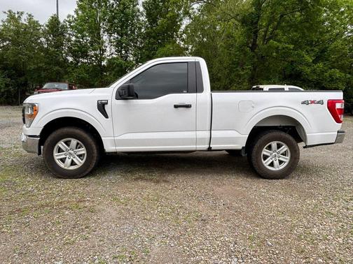 Oxford White 2022 Ford F-150 XL