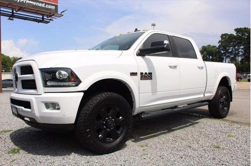 2016 RAM 2500 Laramie