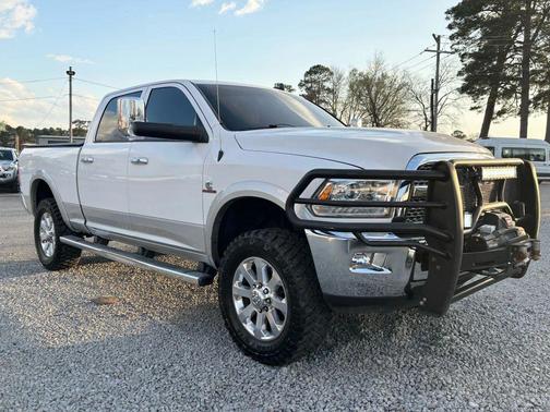 Bright White Clearcoat 2015 RAM 2500 Laramie