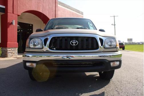 2004 Toyota Tacoma Base
