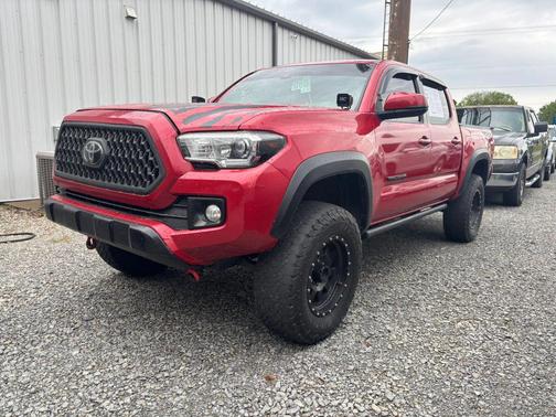Barcelona Red Metallic 2019 Toyota Tacoma TRD Off Road