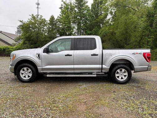 Iconic Silver Metallic 2022 Ford F-150 XLT