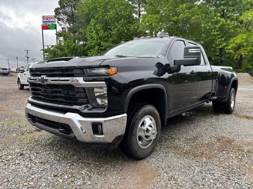 Black 2024 Chevrolet Silverado 3500 LT