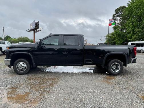Black 2024 Chevrolet Silverado 3500 LT