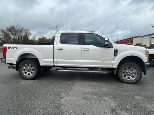 2017 Ford F-250 Lariat