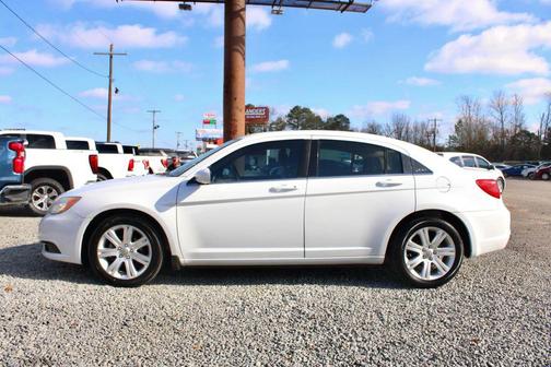 2012 Chrysler 200 Touring