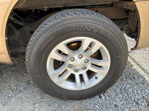 2004 Nissan Titan LE Crew Cab