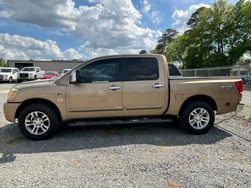 2004 Nissan Titan LE Crew Cab