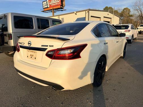 2018 Nissan Altima 2.5 SR