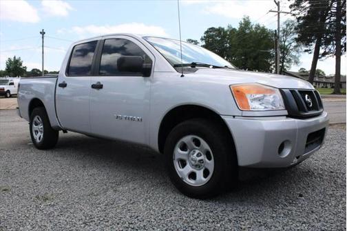 2015 Nissan Titan S
