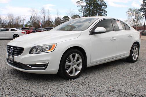 2016 Volvo S60 T5 Drive-E Premier