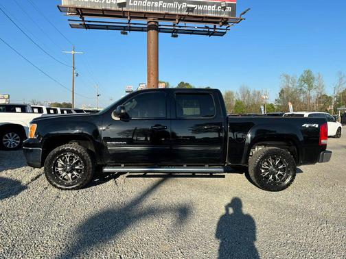 Onyx Black 2011 GMC Sierra 1500 SLT