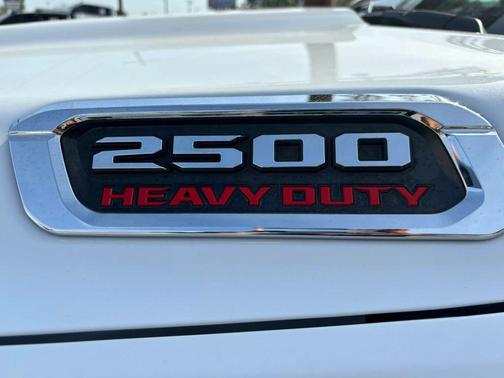 Bright White Clearcoat 2021 RAM 2500 Big Horn Crew Cab 4x4 6'4' Box