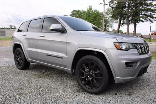 2019 Jeep Grand Cherokee Altitude