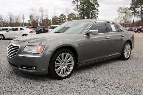 2011 Chrysler 300C Base