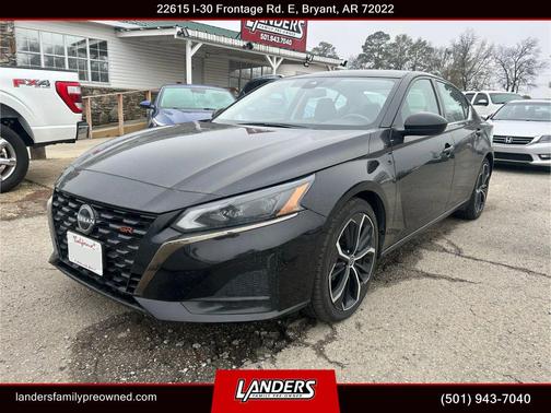 2023 Nissan Altima SR FWD