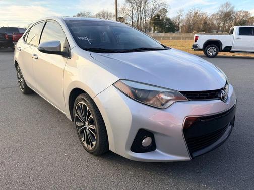 2016 Toyota Corolla S Plus