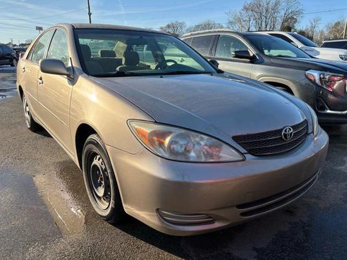 2002 Toyota Camry LE