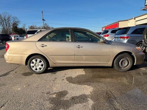 2002 Toyota Camry LE