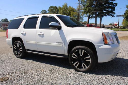 2011 GMC Yukon SLE