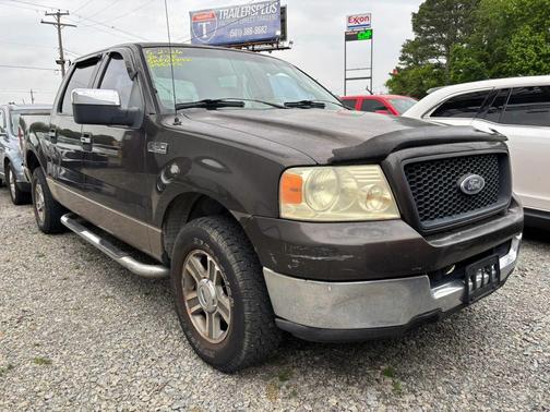 Black Clearcoat 2005 Ford F-150 XLT SuperCrew