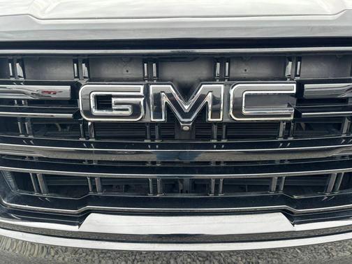 Onyx Black 2022 GMC Yukon SLT