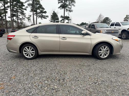 2013 Toyota Avalon XLE Premium