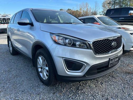 2018 Kia Sorento L