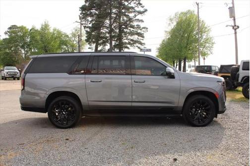 2021 Cadillac Escalade ESV Sport