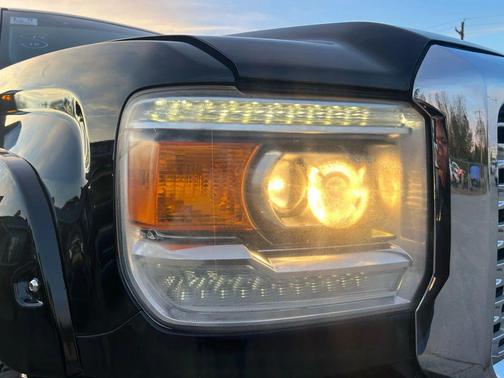 2015 GMC Sierra 2500 Denali