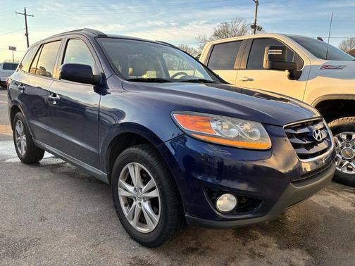 2010 Hyundai SANTA FE SE
