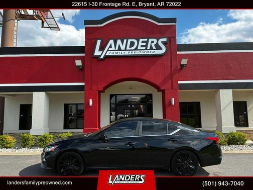 Super Black 2020 Nissan Altima SR FWD