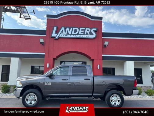 Granite Crystal Metallic Clearcoat 2017 RAM 2500 Tradesman Crew Cab 4x4 6'4' Box