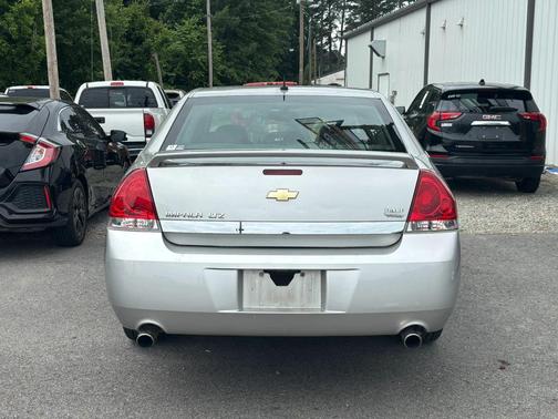 Silver 2007 Chevrolet Impala LTZ