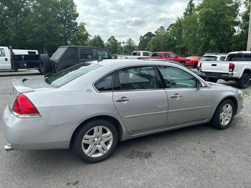 Silver 2007 Chevrolet Impala LTZ