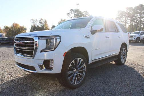 2023 GMC Yukon SLT