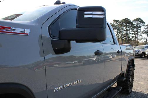 Slate Gray Metallic 2025 Chevrolet Silverado 2500 Custom