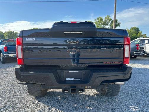 Antimatter Blue Metallic 2022 Ford F-250 Lariat