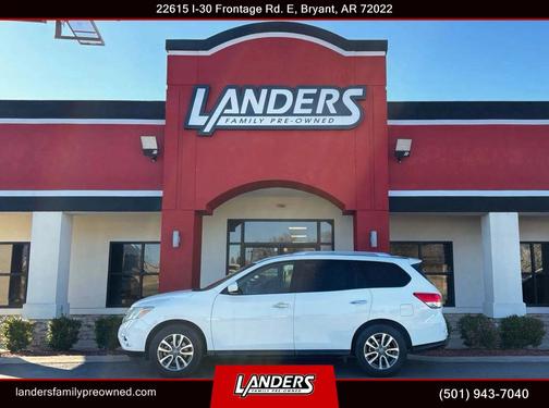 2016 Nissan Pathfinder SV