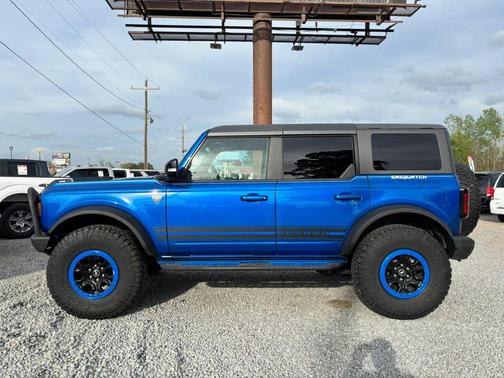 Lightning Blue Metallic 2021 Ford Bronco First Edition